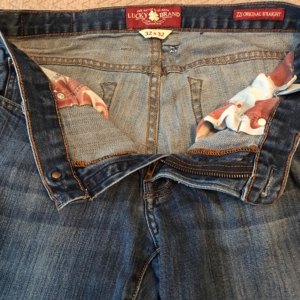 Lucky jeans